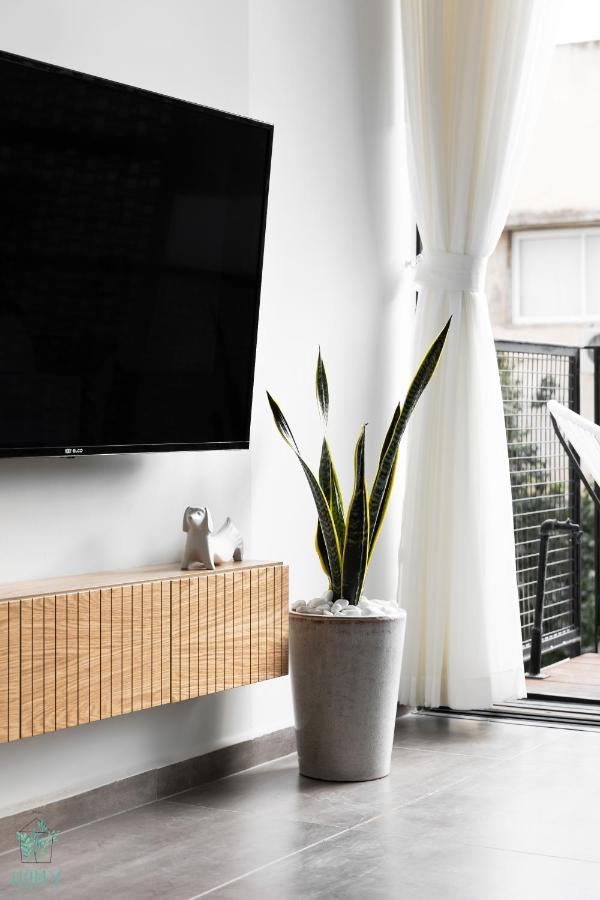 White City Eclectic Design Apartments By Homy Tel Aviv Esterno foto